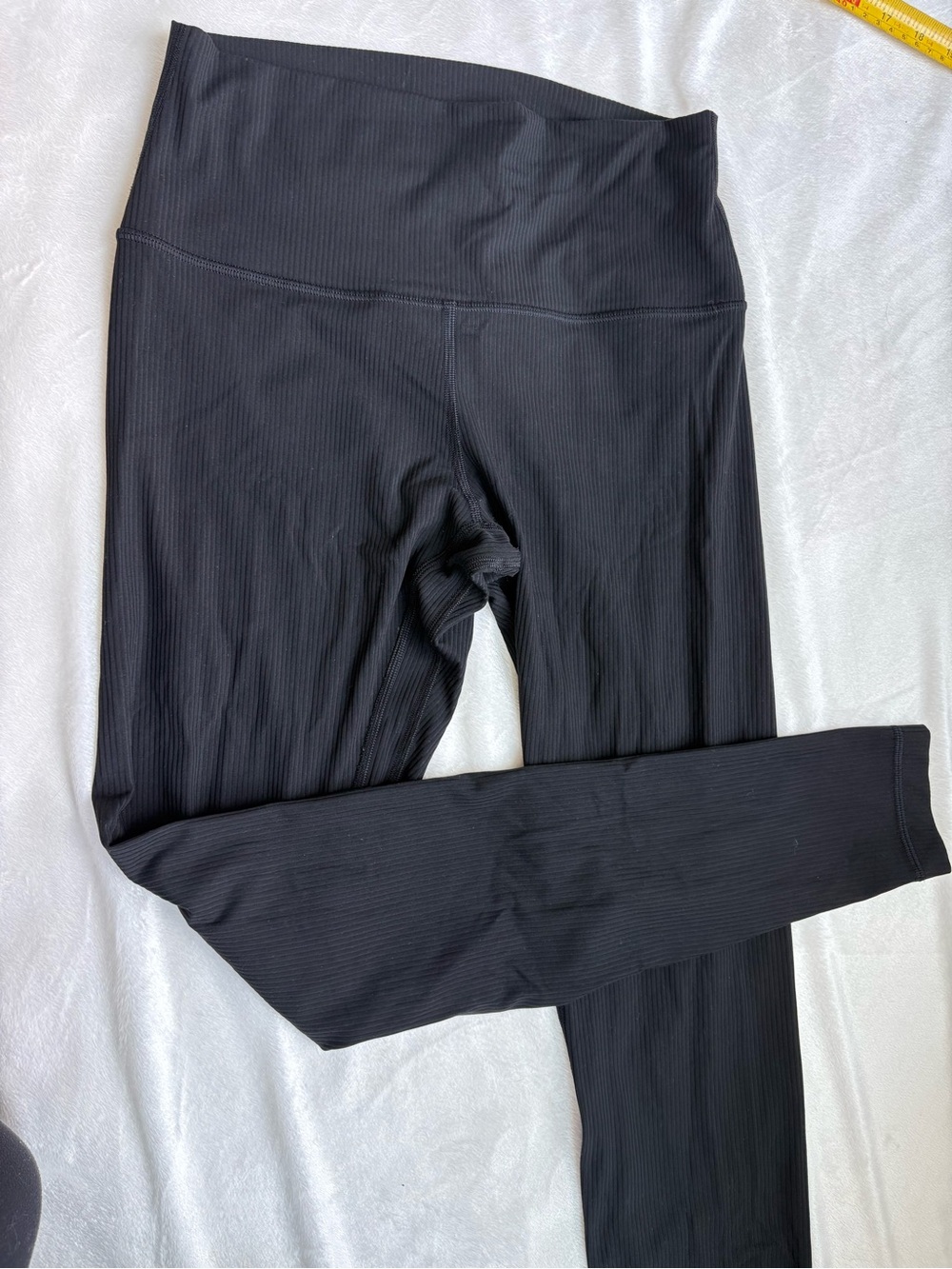 lululemon athletica Black High-Rise Ribbed Leggings Size 8